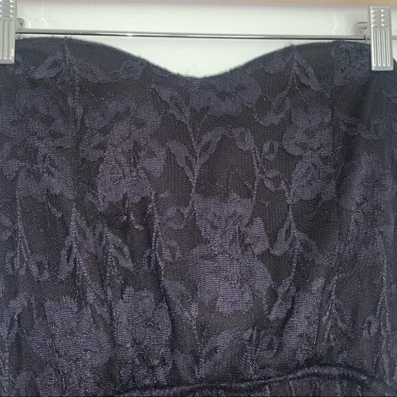 Black Lace Maxi Dress Strapless Sweetheart Neckline Back Cutout Size Small - Picture 9 of 9